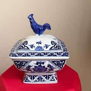 Vintage Bombay Blue and White Ceramic Dish with Rooster Lid